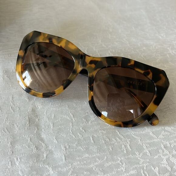 Onkler Hepnurn Sunglasses ** main image 9